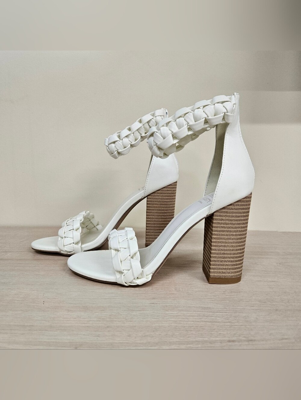 NIB | 7.5 | OASIS SOCIETY | Braided Ankle-Strap Block Heel Sandals - White - Picture 2 of 7